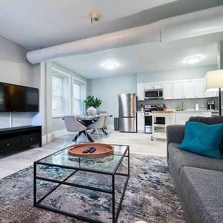 Huge,3 Bed,2Bath,Public Transport,Boston,Sleeps 9 Lägenhet Brookline Exteriör bild