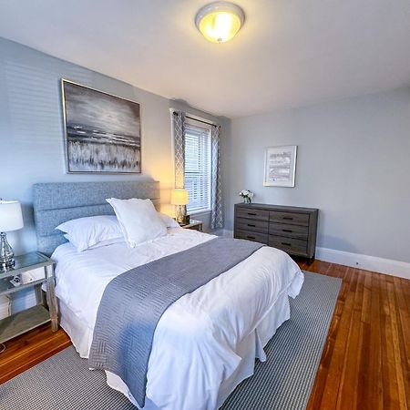 Huge,3 Bed,2Bath,Public Transport,Boston,Sleeps 9 Lägenhet Brookline Exteriör bild
