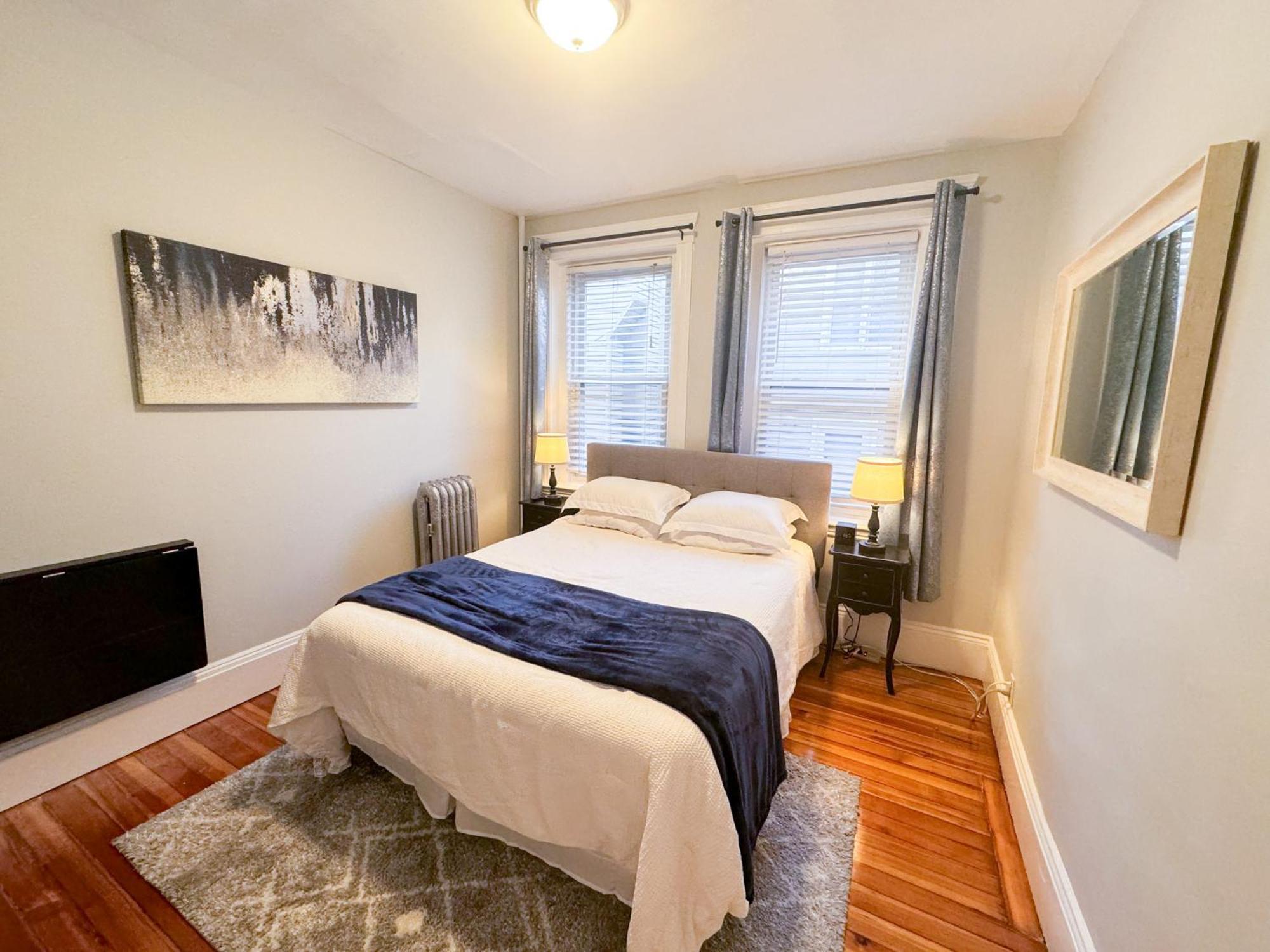 Huge,3 Bed,2Bath,Public Transport,Boston,Sleeps 9 Lägenhet Brookline Exteriör bild